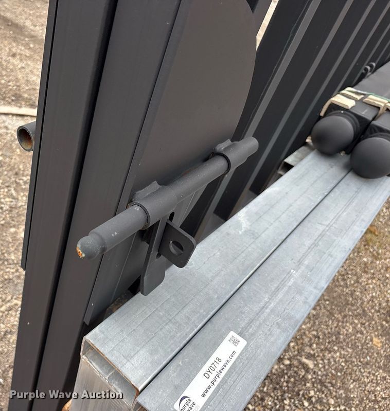 image for item DY0718 Erie Industries Group F20 gate