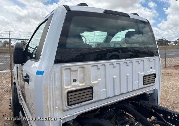 image for item DY2491 2021 Ford F550 Super Duty XL truck cab and chassis