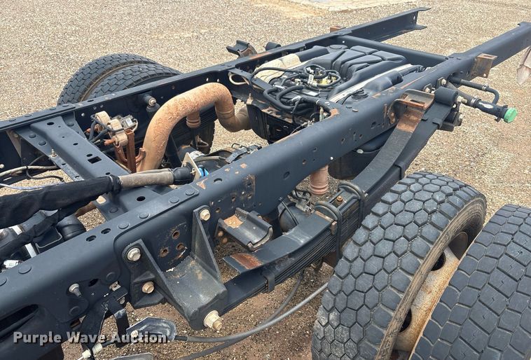 image for item DY2491 2021 Ford F550 Super Duty XL truck cab and chassis