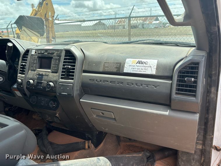 image for item DY2491 2021 Ford F550 Super Duty XL truck cab and chassis