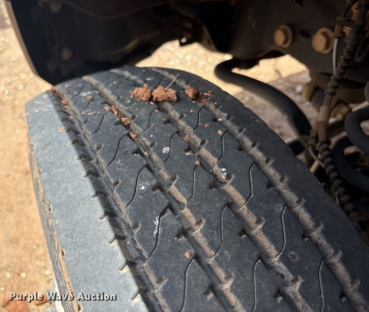 image for item DY2491 2021 Ford F550 Super Duty XL truck cab and chassis