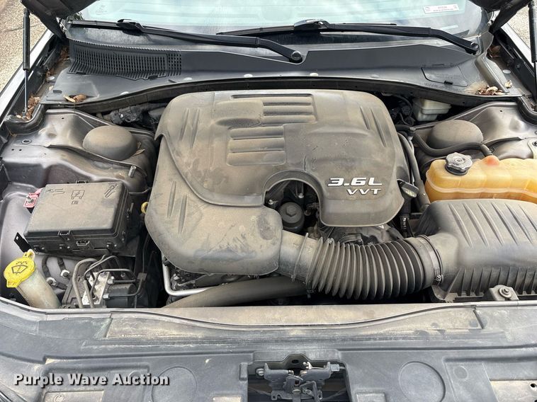 image for item DY2528 2013 Chrysler 300 