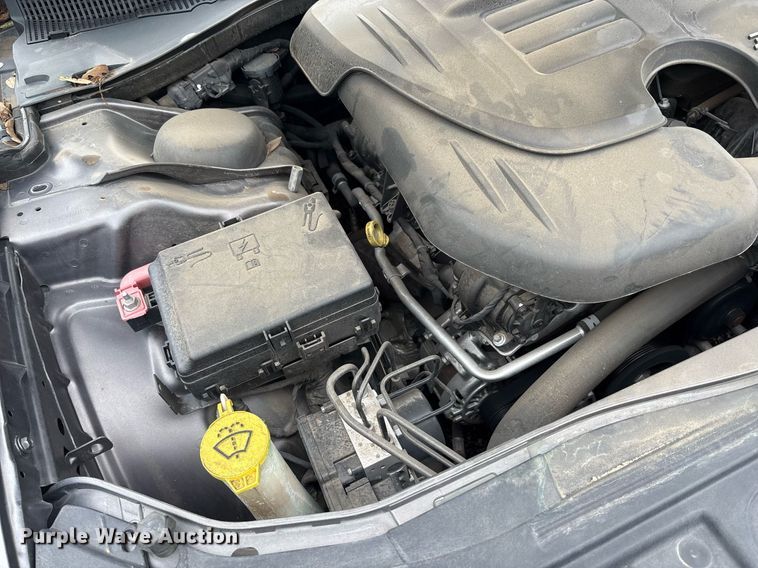 image for item DY2528 2013 Chrysler 300 