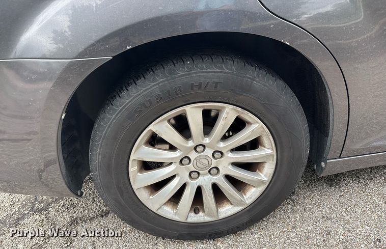 image for item DY2528 2013 Chrysler 300 