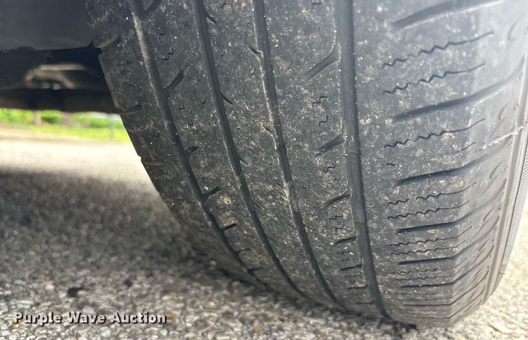 image for item DY2528 2013 Chrysler 300 