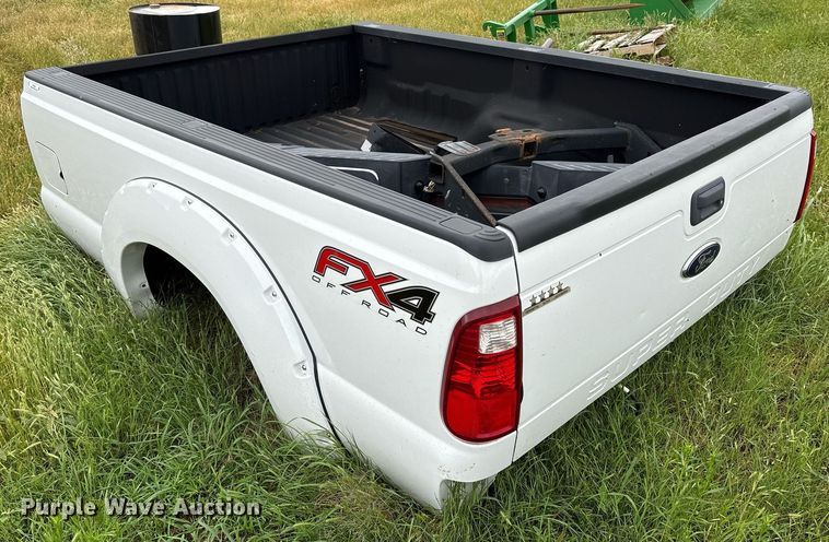 image for item DY2540 2016 Ford pickup truck bed