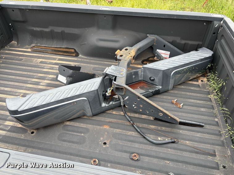 image for item DY2540 2016 Ford pickup truck bed