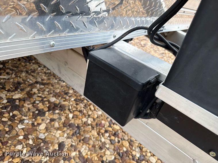 image for item DZ8571 2013 Livin Lite VRV8.5x26  camper