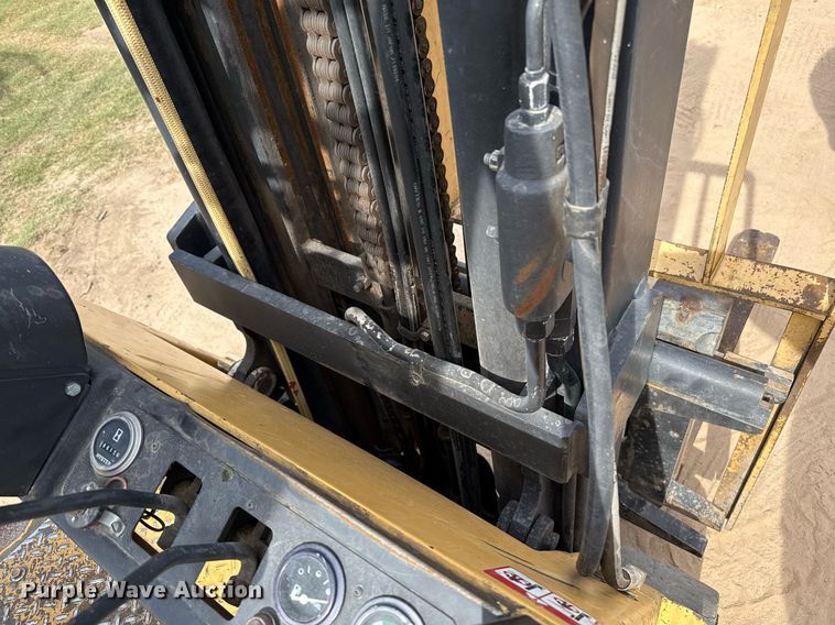 image for item DZ8622 Hyster SS60 forklift