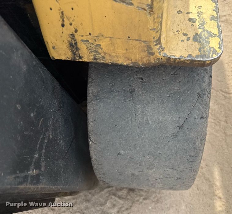 image for item DZ8622 Hyster SS60 forklift