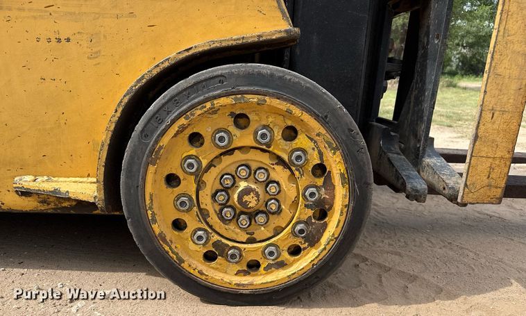 image for item DZ8622 Hyster SS60 forklift