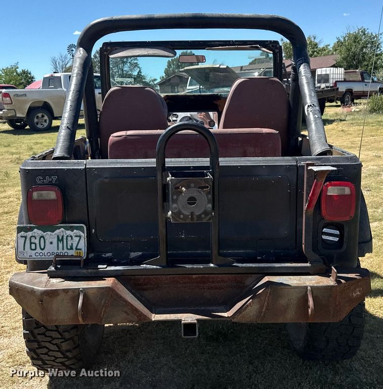 image for item DZ8626 1983 Jeep CJ7 SUV