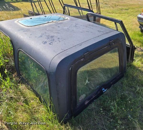 image for item DZ8626 1983 Jeep CJ7 SUV