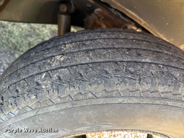 image for item DZ8627 1976 Chevrolet C30 flatbed pickup truck