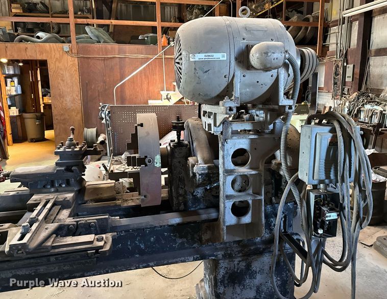 image for item DZ8632 American Tool Works lathe