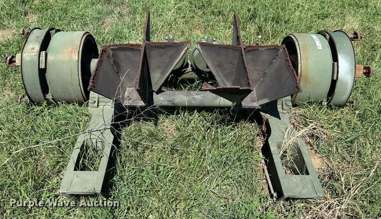 image for item DZ8650 (6) axle assembalies