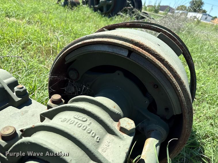 image for item DZ8650 (6) axle assembalies