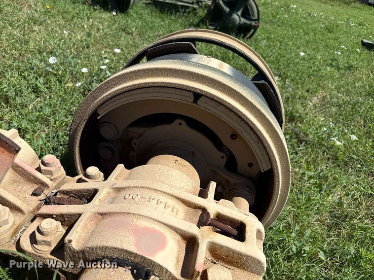 image for item DZ8650 (6) axle assembalies