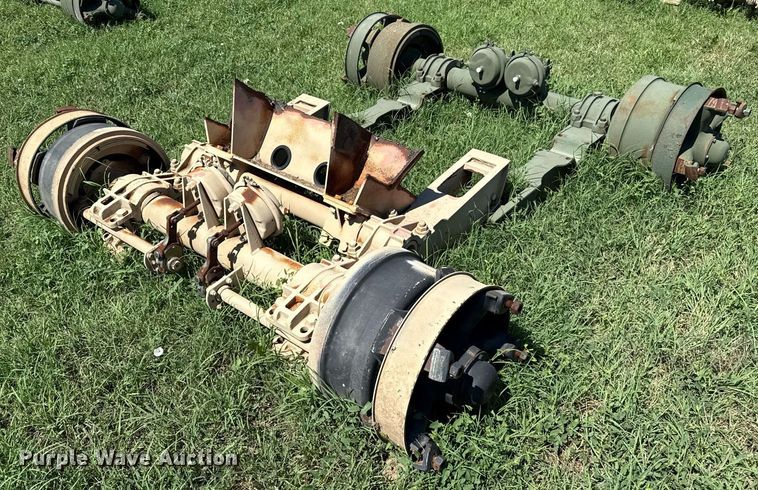 image for item DZ8650 (6) axle assembalies