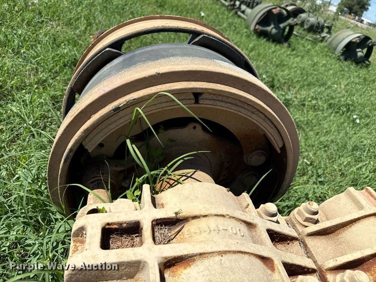 image for item DZ8650 (6) axle assembalies