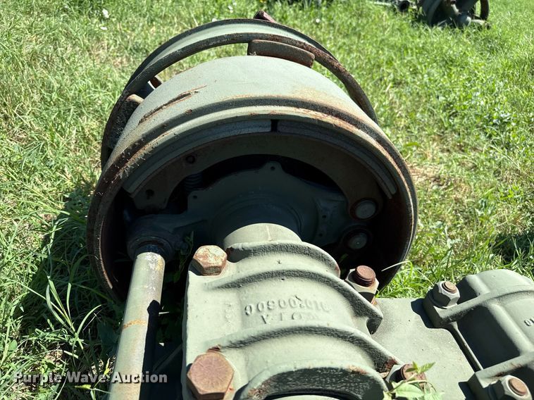 image for item DZ8650 (6) axle assembalies