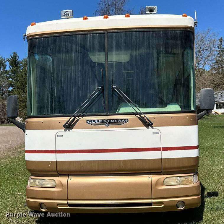 image for item EB2511 1998 Gulf Stream Sun Voyager 8362 SVB RV