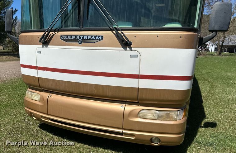 image for item EB2511 1998 Gulf Stream Sun Voyager 8362 SVB RV