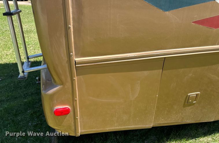 image for item EB2511 1998 Gulf Stream Sun Voyager 8362 SVB RV