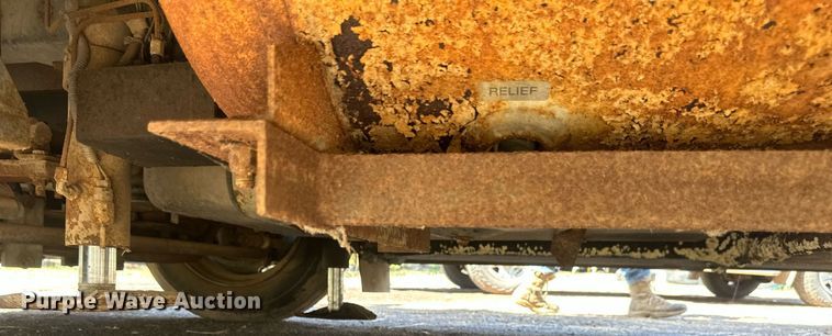 image for item EB2511 1998 Gulf Stream Sun Voyager 8362 SVB RV