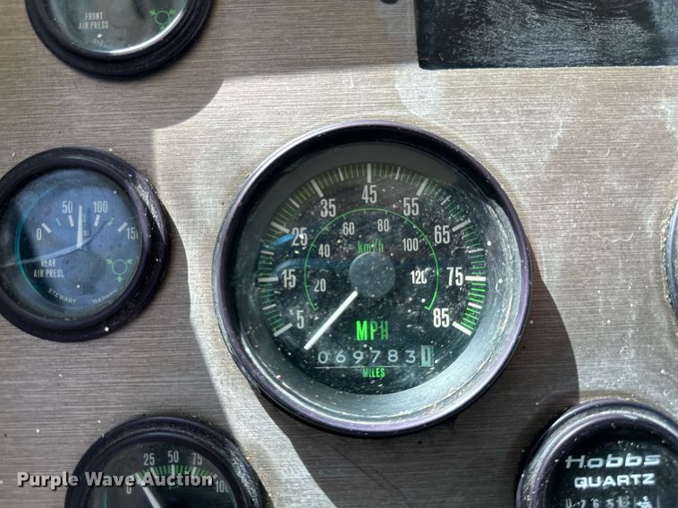 image for item EB2511 1998 Gulf Stream Sun Voyager 8362 SVB RV