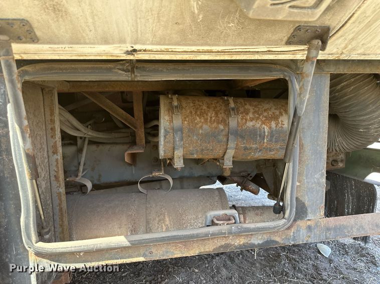 image for item EB2511 1998 Gulf Stream Sun Voyager 8362 SVB RV