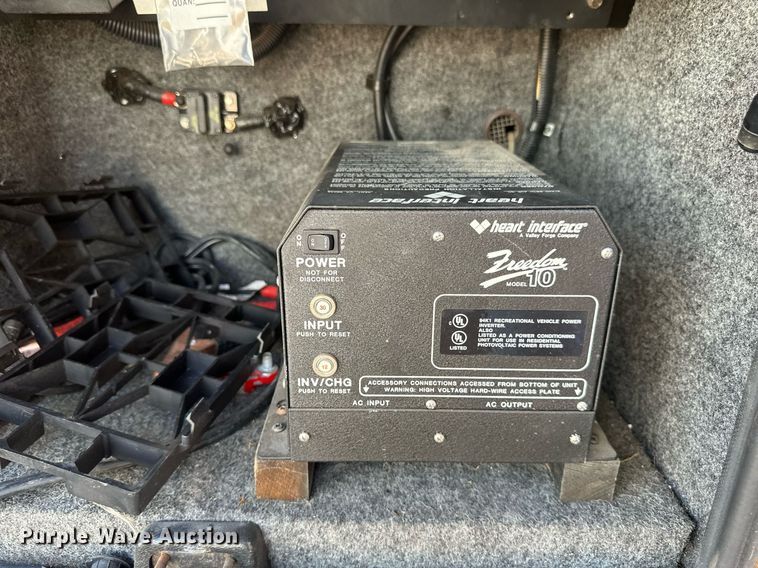 image for item EB2511 1998 Gulf Stream Sun Voyager 8362 SVB RV