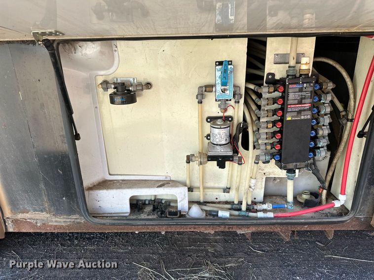 image for item EB2511 1998 Gulf Stream Sun Voyager 8362 SVB RV