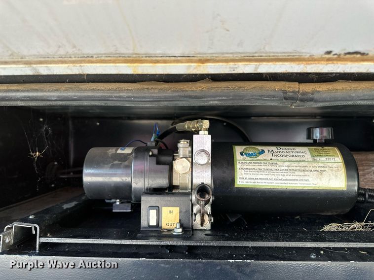 image for item EB2511 1998 Gulf Stream Sun Voyager 8362 SVB RV