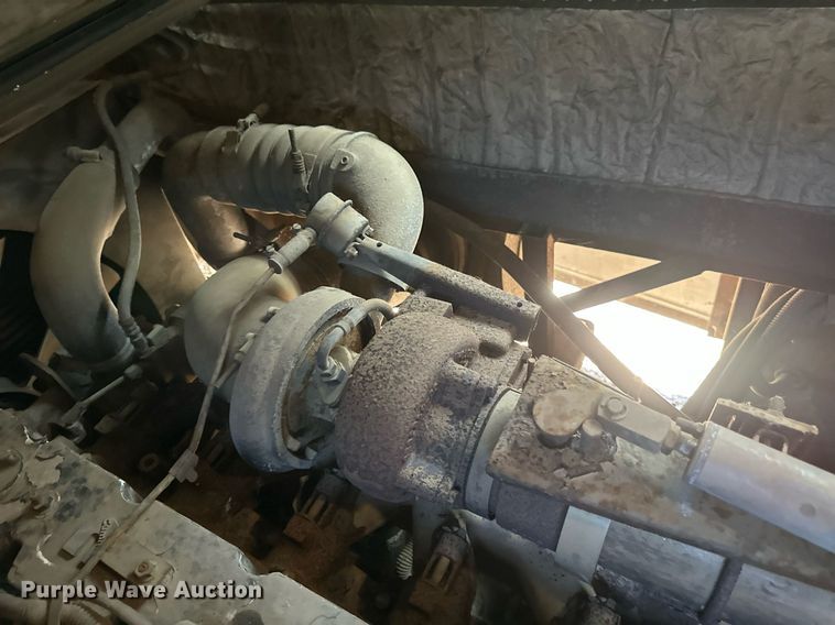 image for item EB2511 1998 Gulf Stream Sun Voyager 8362 SVB RV