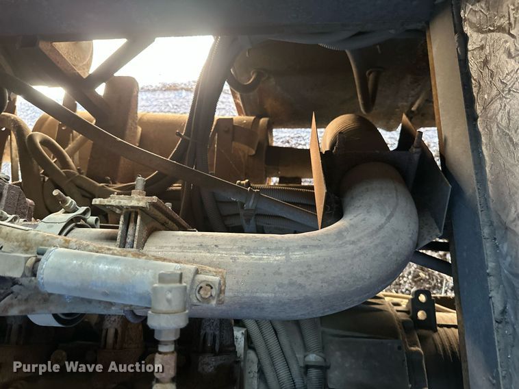 image for item EB2511 1998 Gulf Stream Sun Voyager 8362 SVB RV