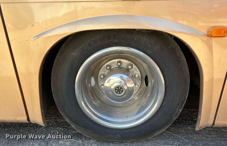 image for item EB2511 1998 Gulf Stream Sun Voyager 8362 SVB RV