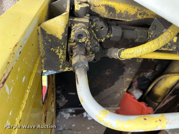 image for item EB2687 1995 Ford L8000 refuse truck