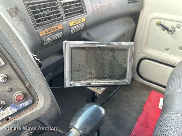 image for item EB2687 1995 Ford L8000 refuse truck