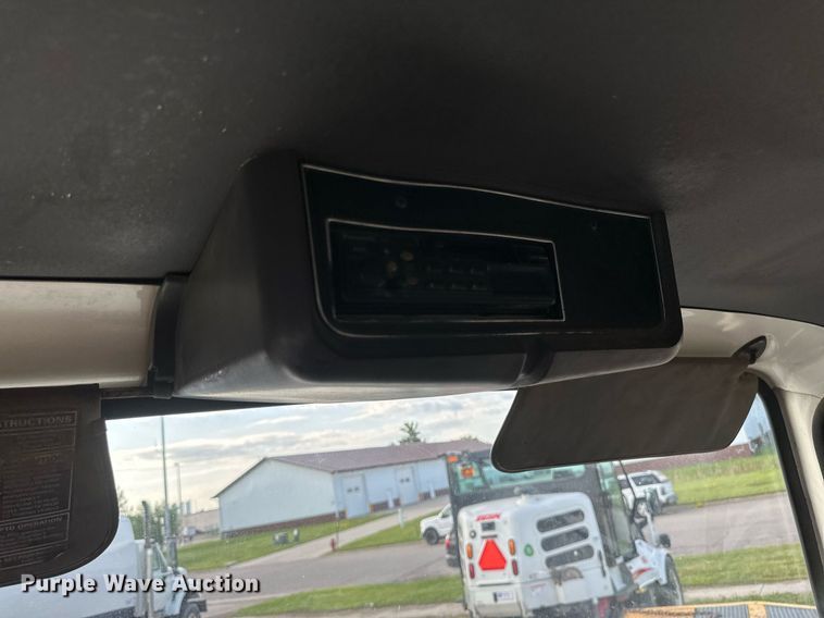 image for item EB2687 1995 Ford L8000 refuse truck