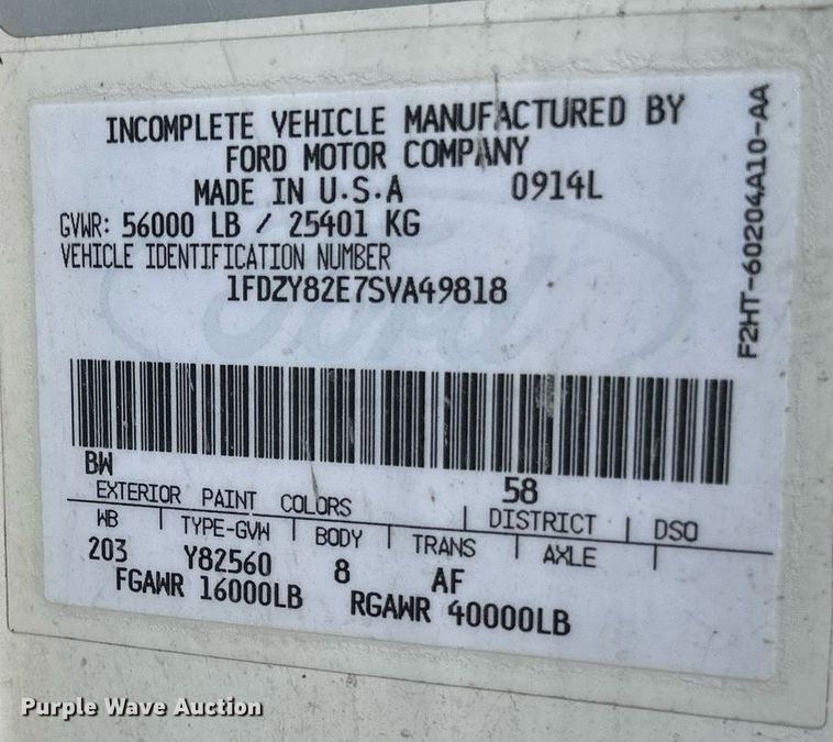 image for item EB2687 1995 Ford L8000 refuse truck