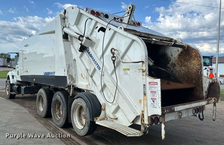image for item EB2688 2008 International 7400 refuse truck