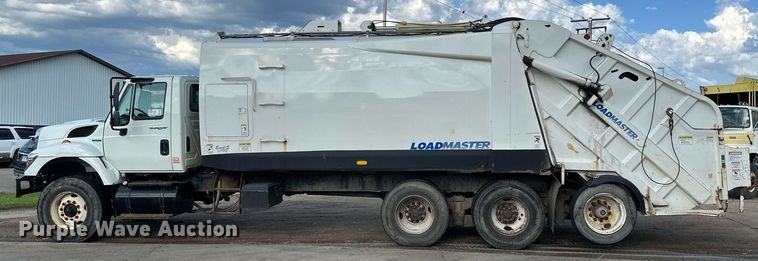 image for item EB2688 2008 International 7400 refuse truck