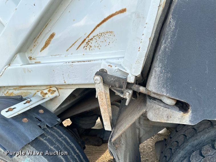 image for item EB2688 2008 International 7400 refuse truck