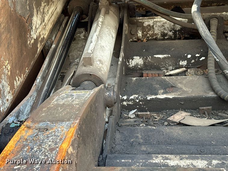 image for item EB2688 2008 International 7400 refuse truck