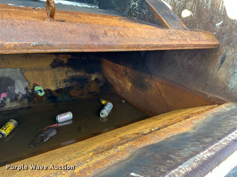 image for item EB2688 2008 International 7400 refuse truck