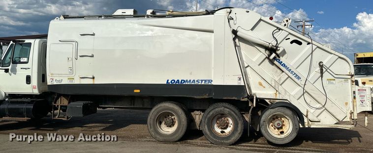 image for item EB2688 2008 International 7400 refuse truck