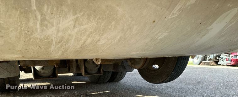 image for item EB2688 2008 International 7400 refuse truck