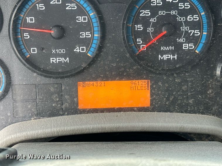 image for item EB2688 2008 International 7400 refuse truck