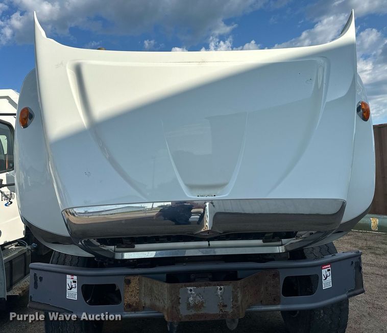 image for item EB2688 2008 International 7400 refuse truck